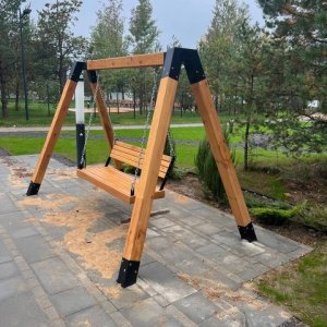 Уличная скамейка-качели VikingWood КО-01